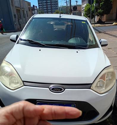 FORD FIESTA 1.0 ROCAM S 8V FLEX 4P MANUAL FORD FIESTA 1.0 ROCAM S 8V FLEX 4P MANUAL